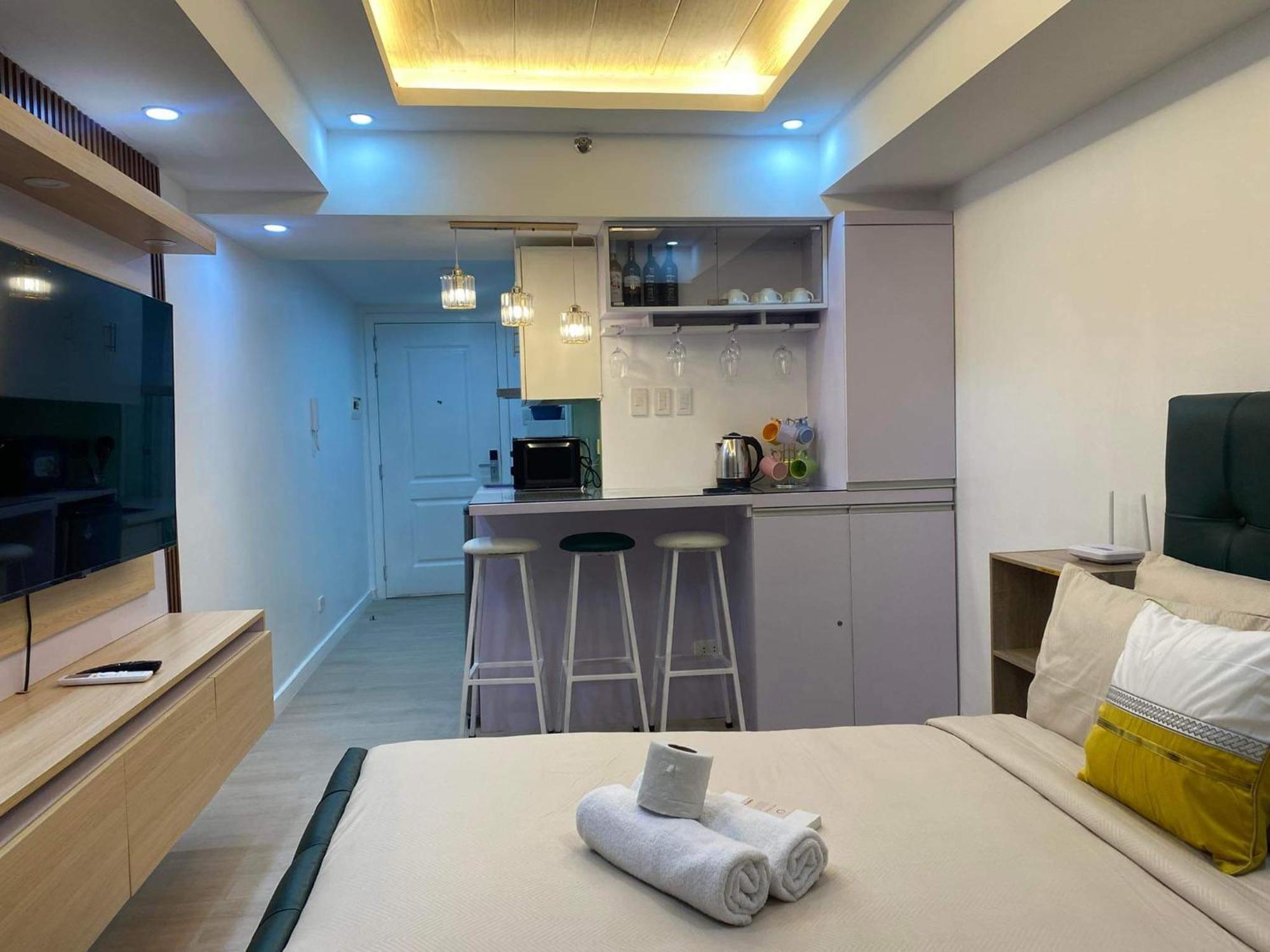 Udra Staycation Azure North Pampanga Lagundi ภายนอก รูปภาพ